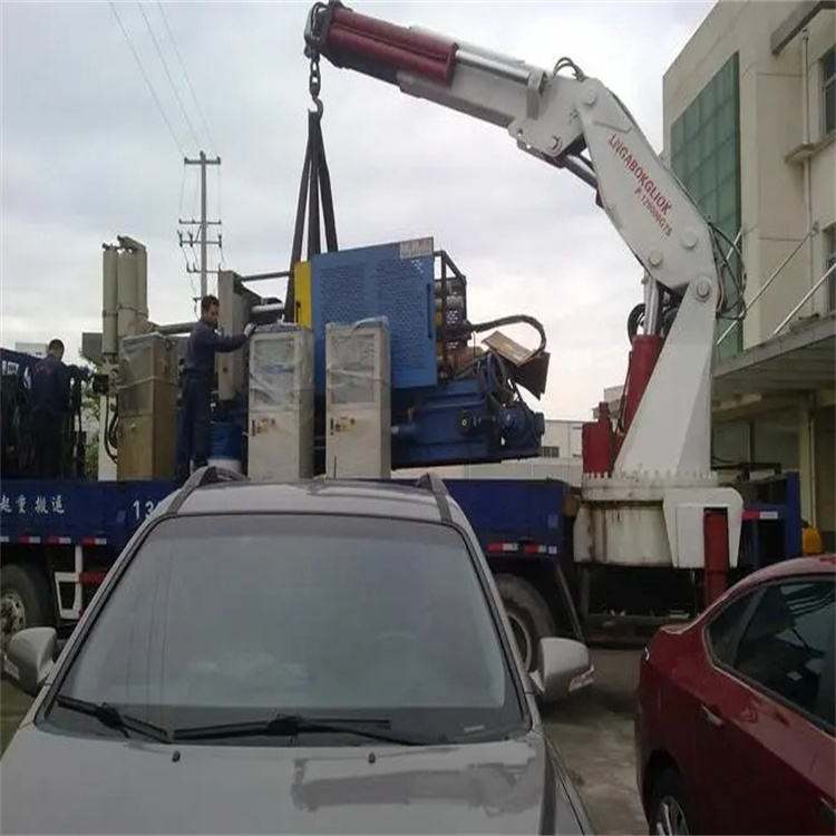 中和镇吊车救援小汽车怎么吊